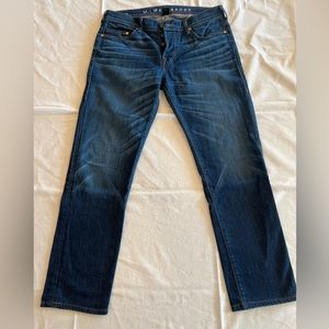 True Religion men’s Westbook relaxed skinny fit jeans 33w, 31l.